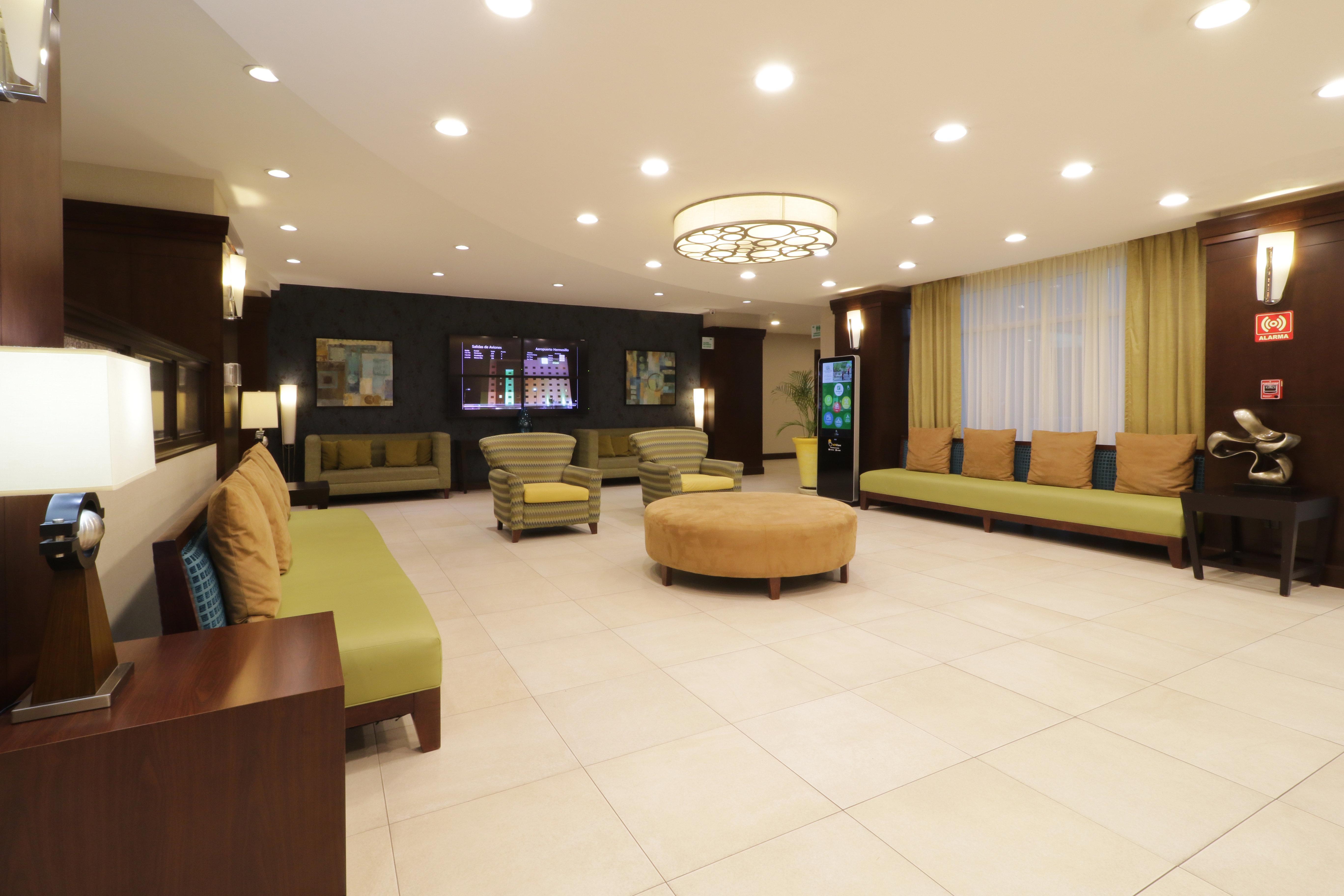 Holiday Inn Hotel & Suites Hermosillo Aeropuerto By Ihg Esterno foto