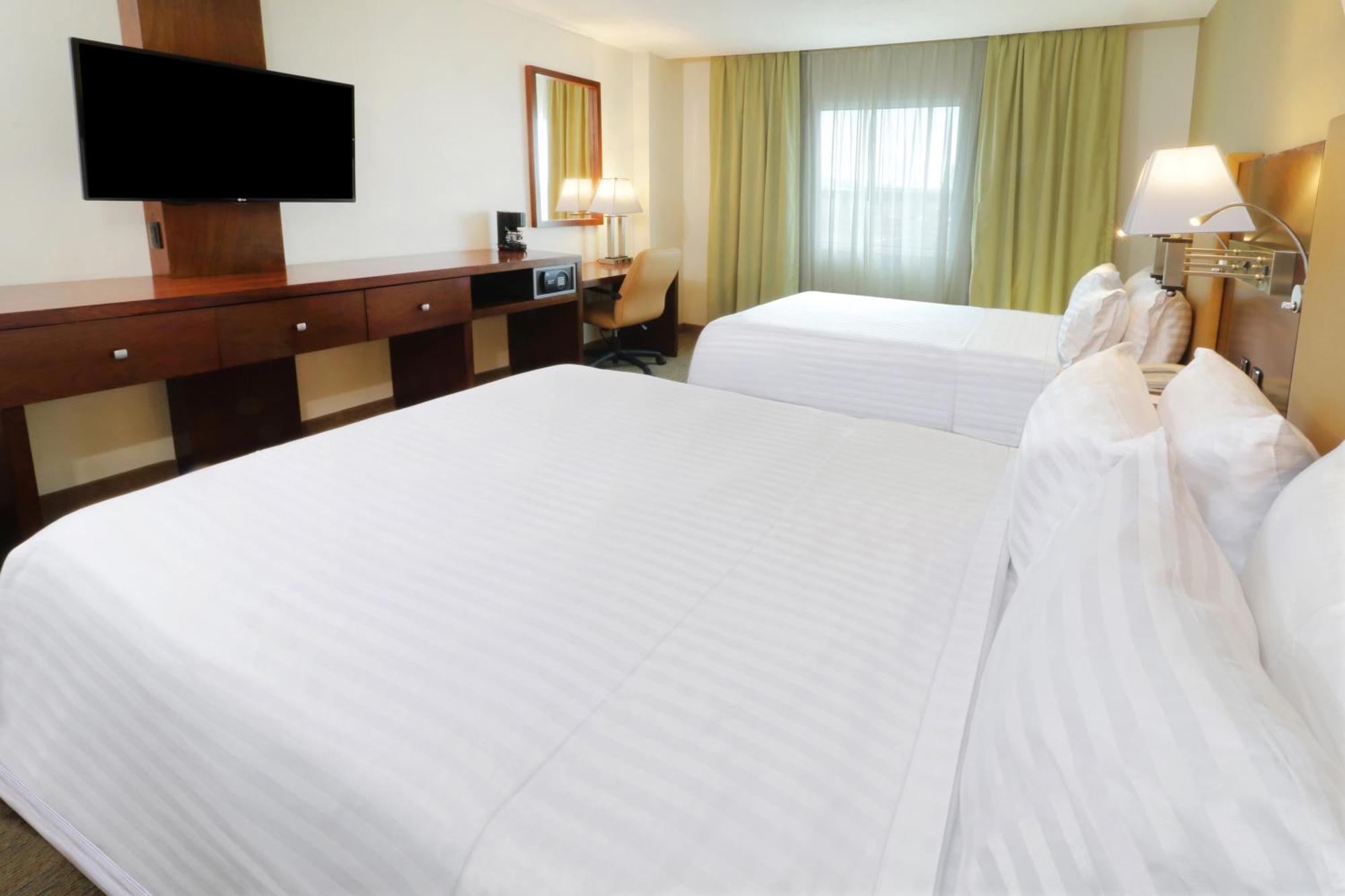 Holiday Inn Hotel & Suites Hermosillo Aeropuerto By Ihg Esterno foto