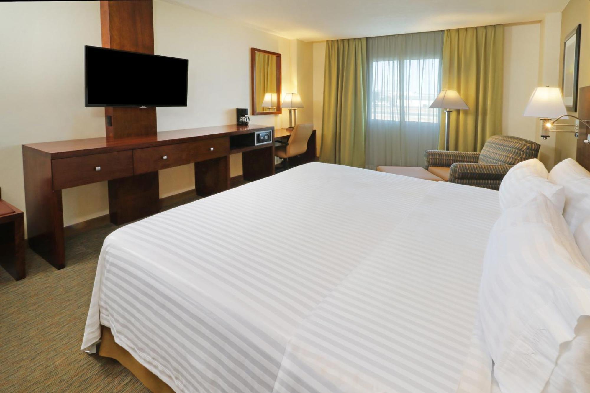 Holiday Inn Hotel & Suites Hermosillo Aeropuerto By Ihg Esterno foto